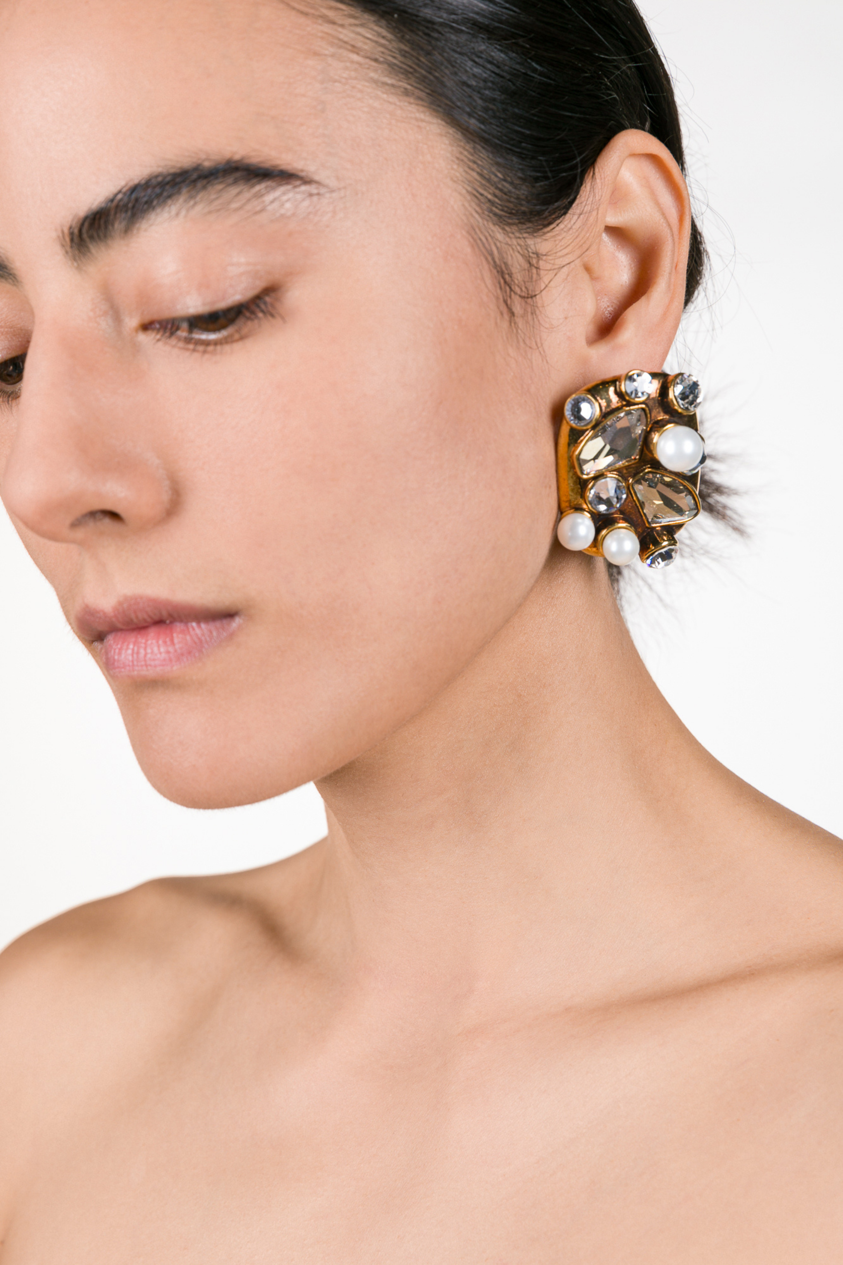 DRIES VAN NOTEN Cluster Pearl Earring