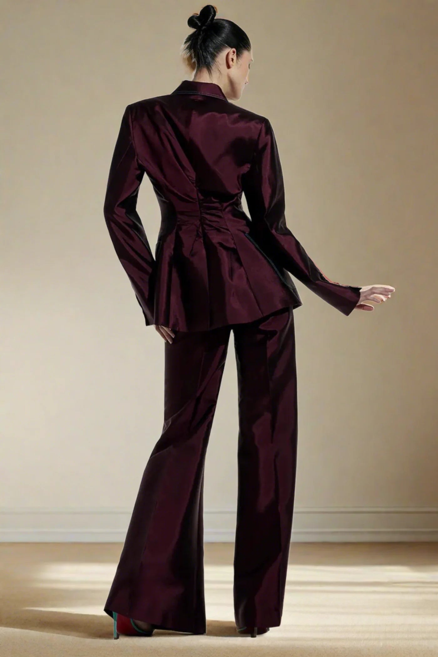 CHRISTOPHER JOHN ROGERS High-Waisted Flared Trousers